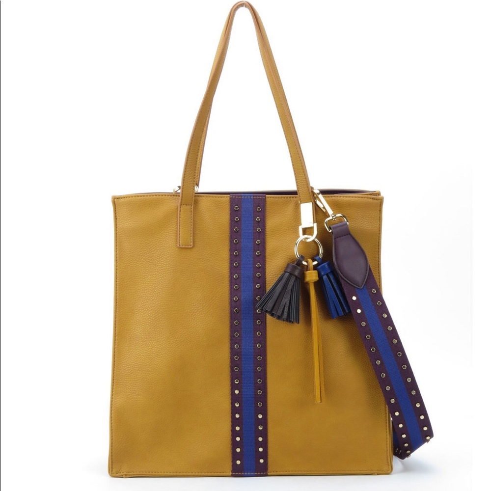 Like Dreams Studded & Tassel Vegan Tote Bag NWT - Picture 3 of 5